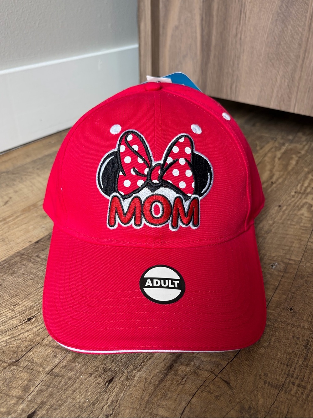 Disney Minnie Mouse Ears “Mom” Patch Embroidered Red Baseball Cap Hat